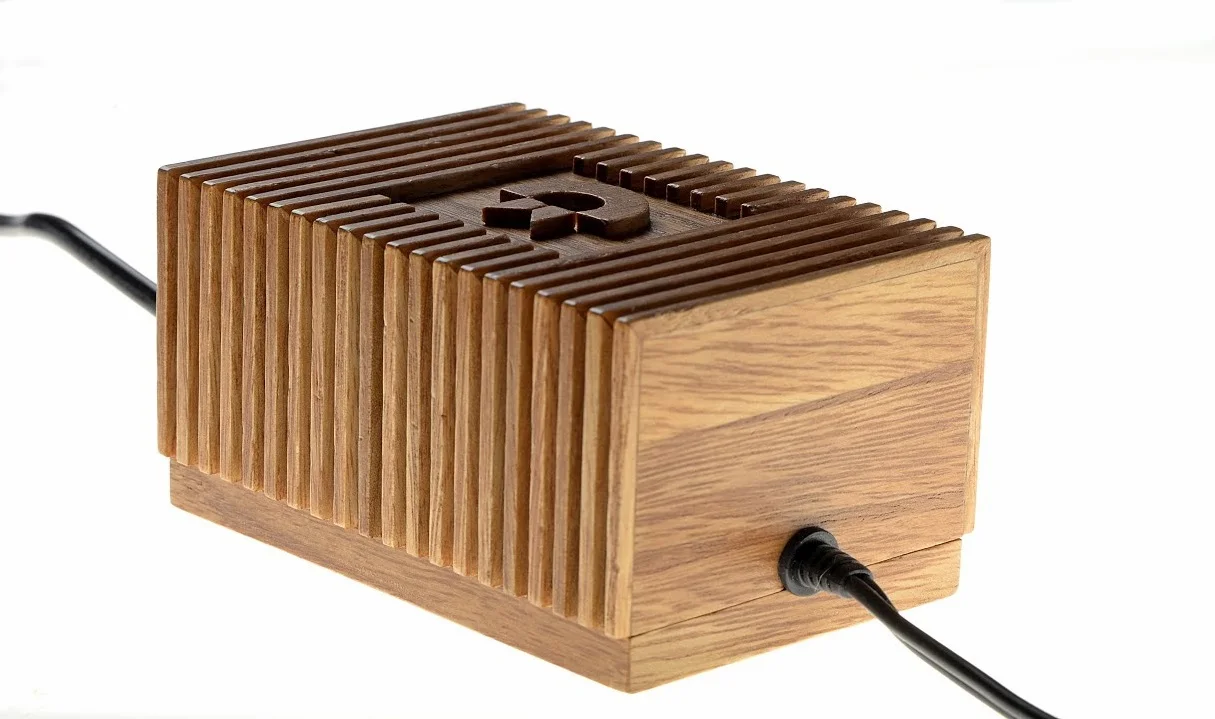 C64 houten transformator Wooden psu